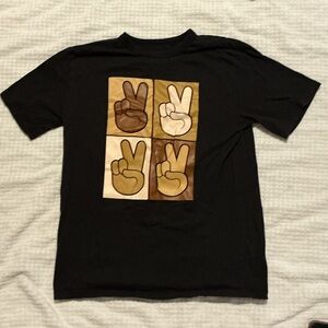 Place Black T-Shirt with Peace Sign Design